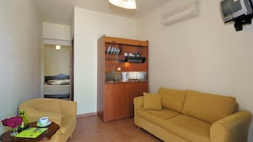 Standard Suite | Living area | LCD TV