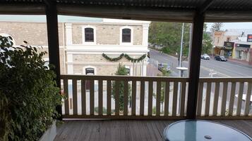 Upper Deck Superior Suite | Terrace/patio