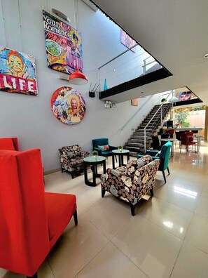 32-inch Smart TV with digital channels - 3B Barranco by Katari Hoteles (Lima)