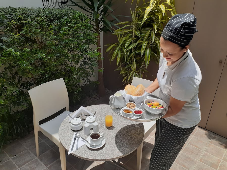 Free daily continental breakfast