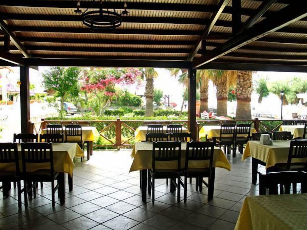 Yılmaz Hotel | Bodrum Ortakent Otelleri by null