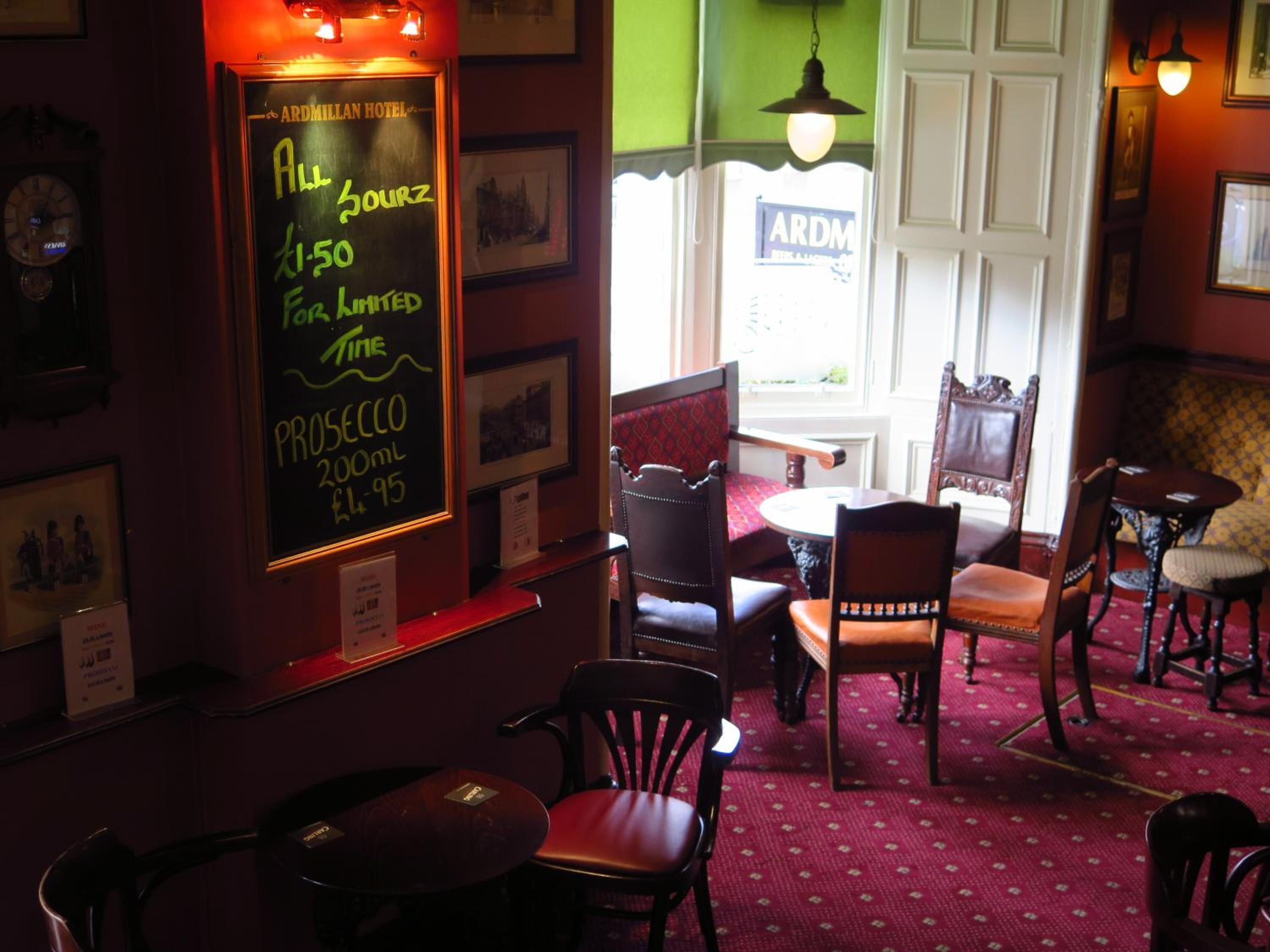 Foto - Ardmillan Hotel