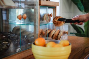 Desayuno para llevar incluido todos los días 