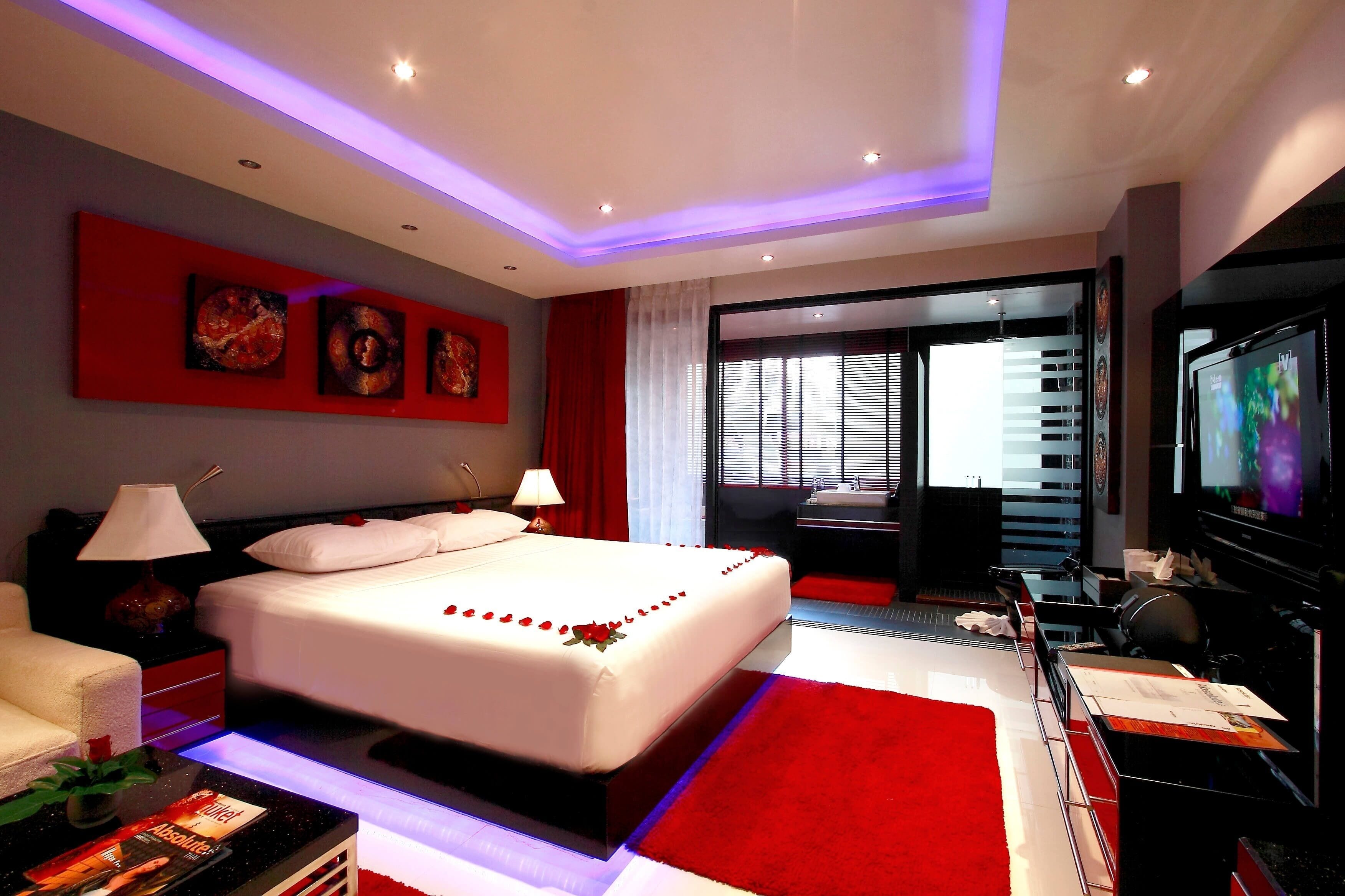 Studio | Bộ đồ giường cao cấp, két bảo mật tại phòng, bàn, phòng cách âm 