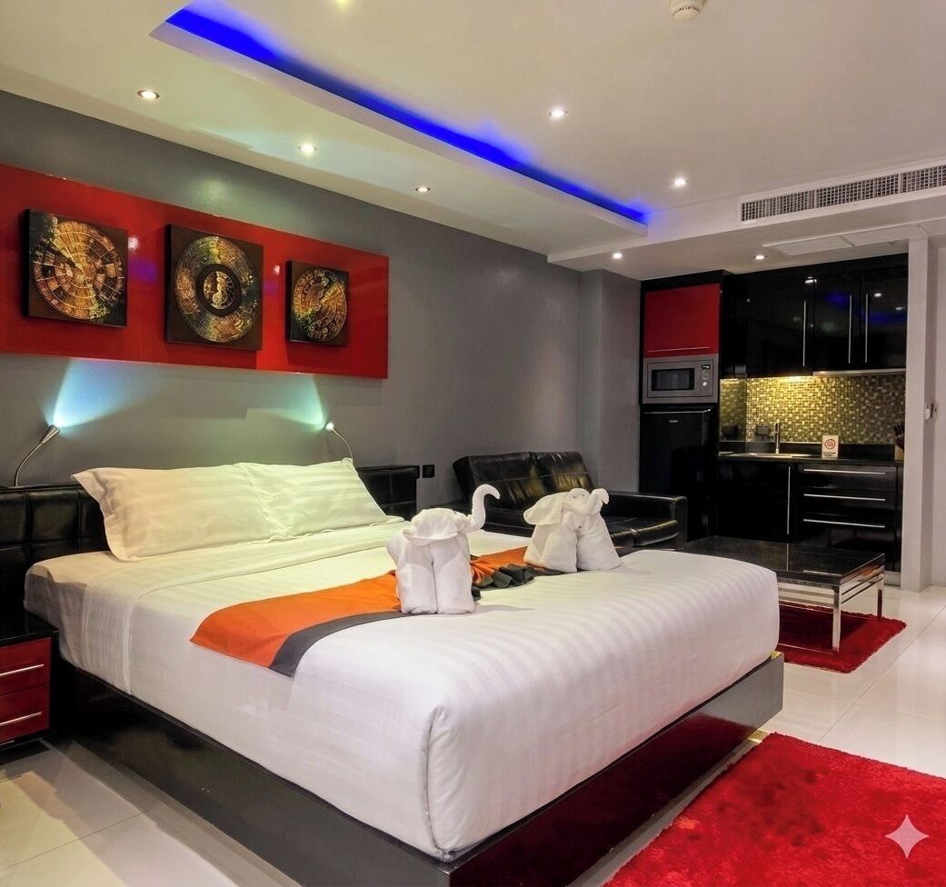 Studio | Premium bedding, in-room safe, desk, soundproofing