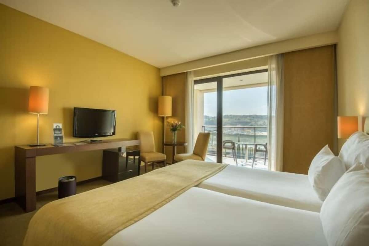 1 bedroom, minibar, in-room safe, desk