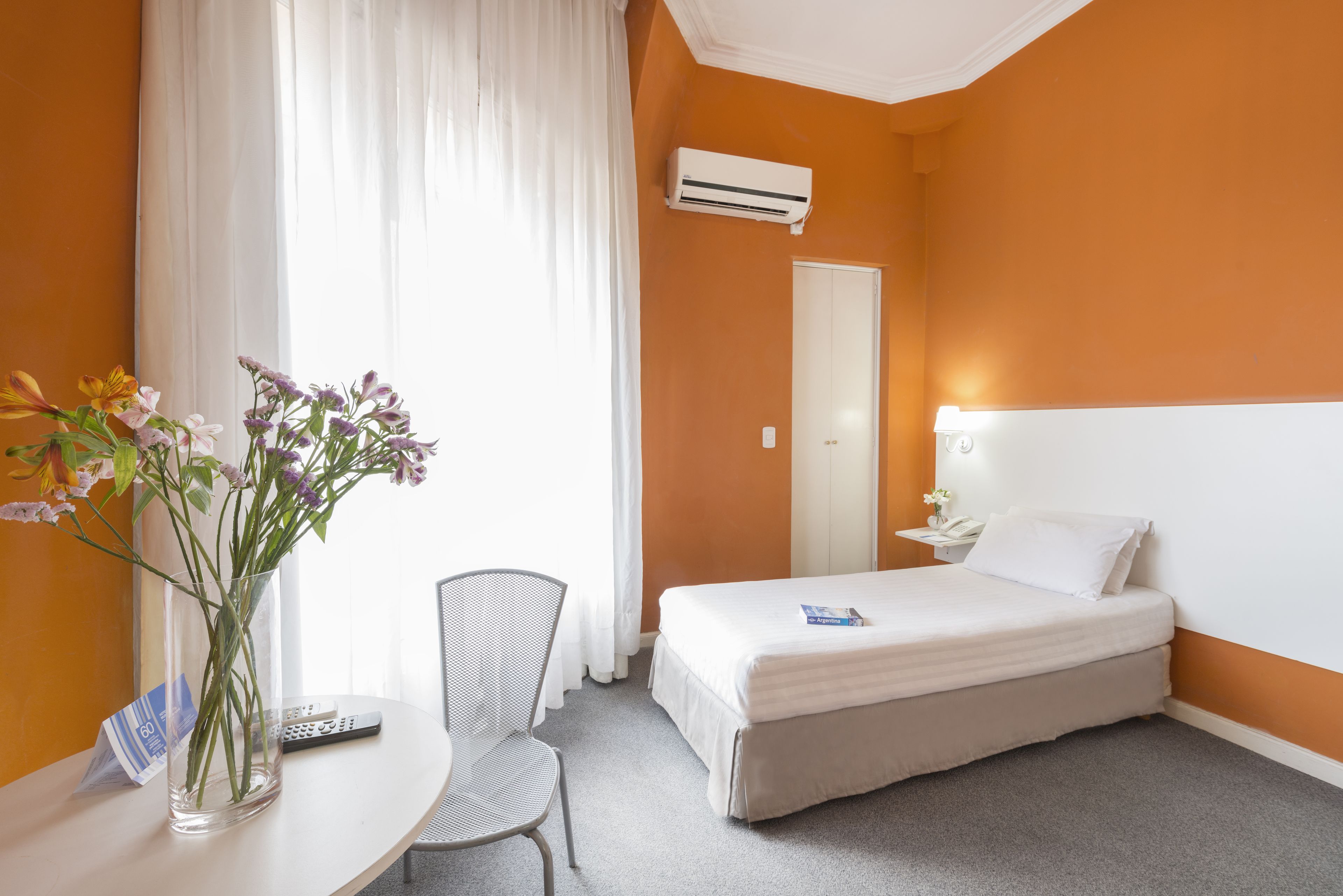 Foto - Crisol Mundial