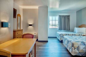 Laptop workspace, blackout curtains, iron/ironing board, free WiFi