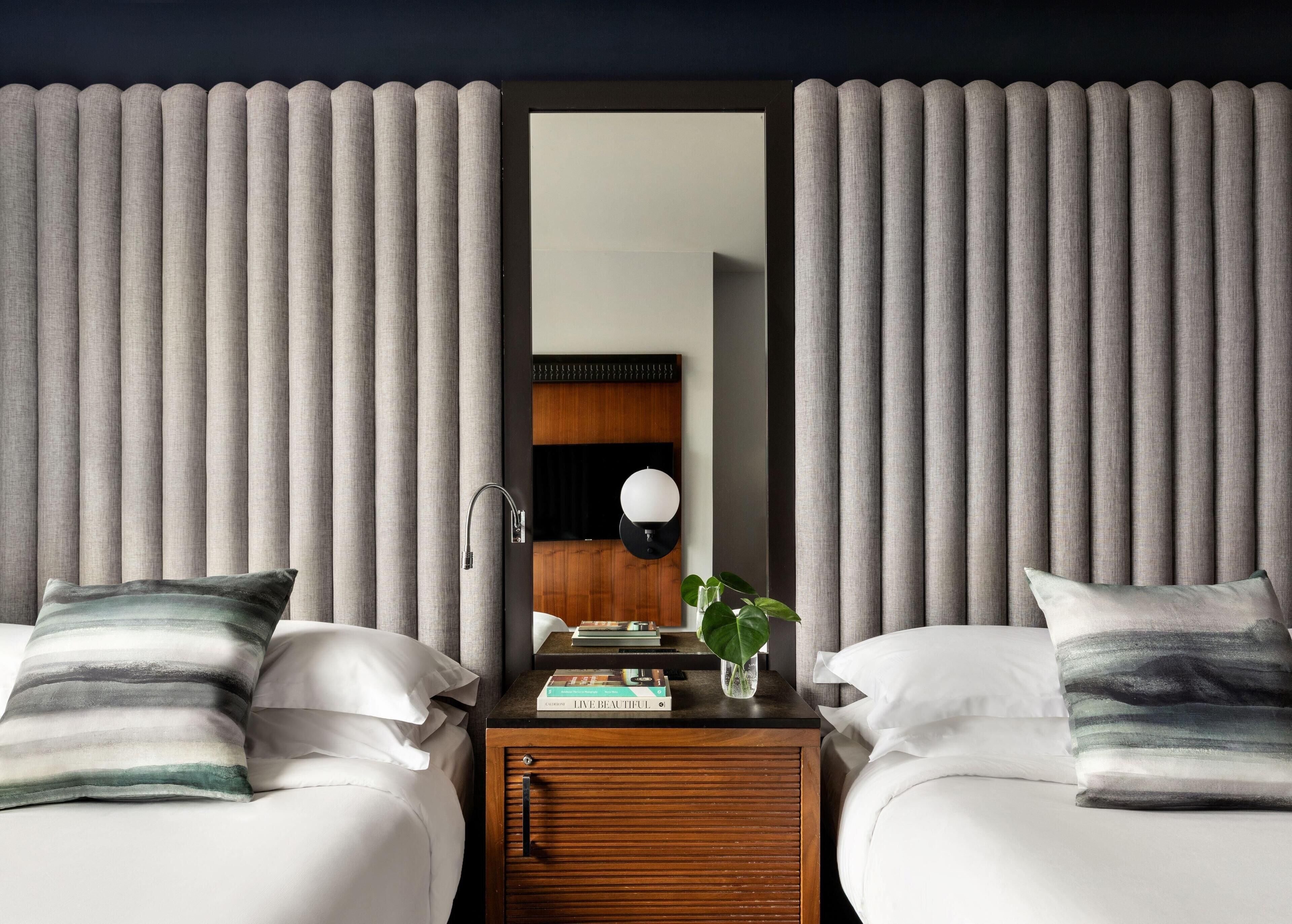 Frette Italian sheets, premium bedding, pillow-top beds, minibar
