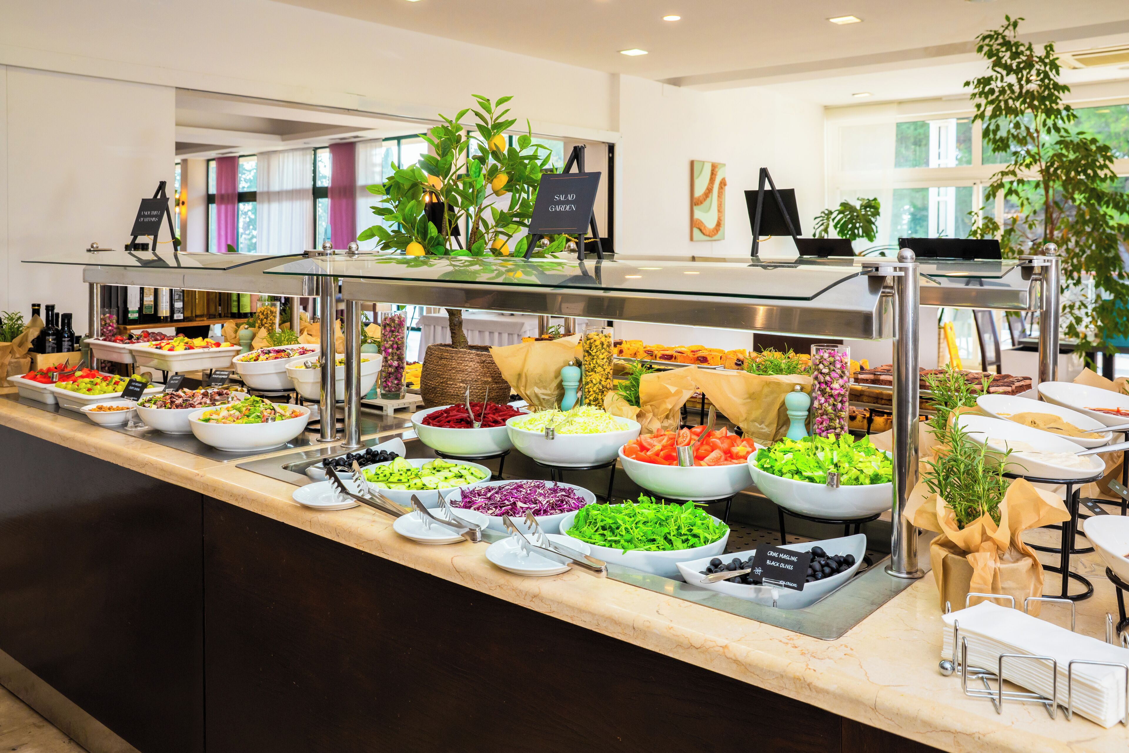 breakfast and dinner served, regional cuisine