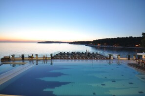 Seasonal outdoor pool - Horizont Resort (Pula)