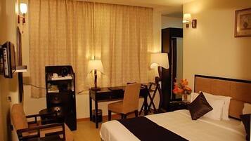 Minibar, in-room safe, iron/ironing board, rollaway beds