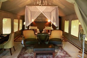 Room - Selous Serena Camp (Selous Game Reserve)