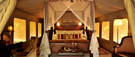 Ropa de cama de alta calidad y minibar