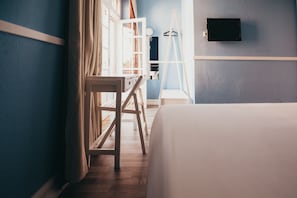 Phòng đơn Tiêu chuẩn | Bàn, màn/rèm cản sáng, phòng cách âm, bàn ủi/dụng cụ ủi quần áo 