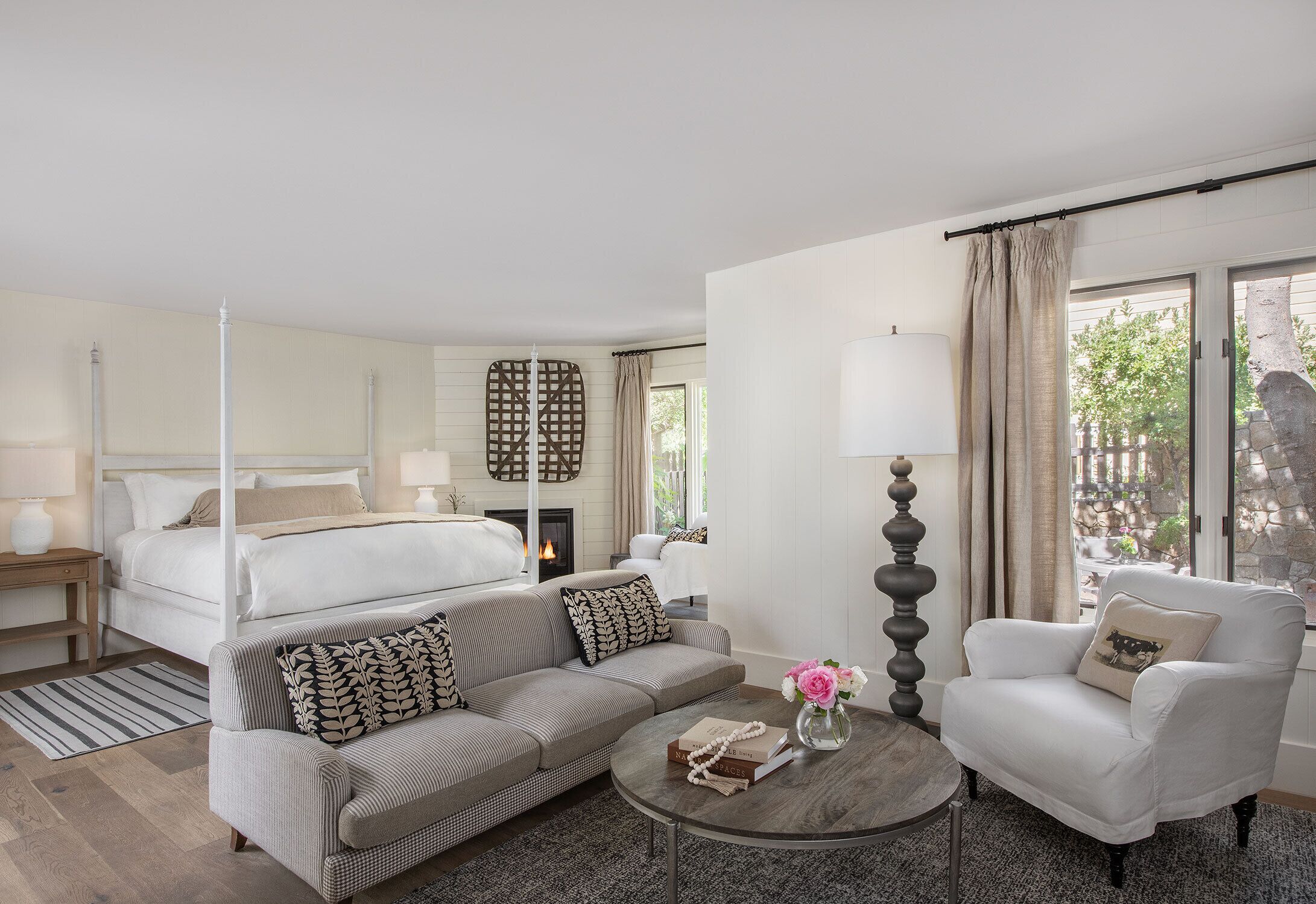 Egyptian cotton sheets, premium bedding, down comforters, pillowtop beds
