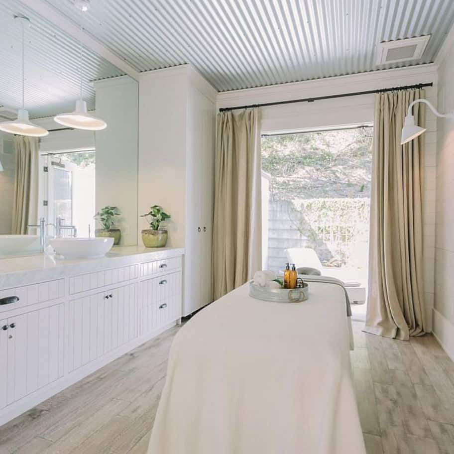 Body treatments, hot stone massages, deep-tissue massages