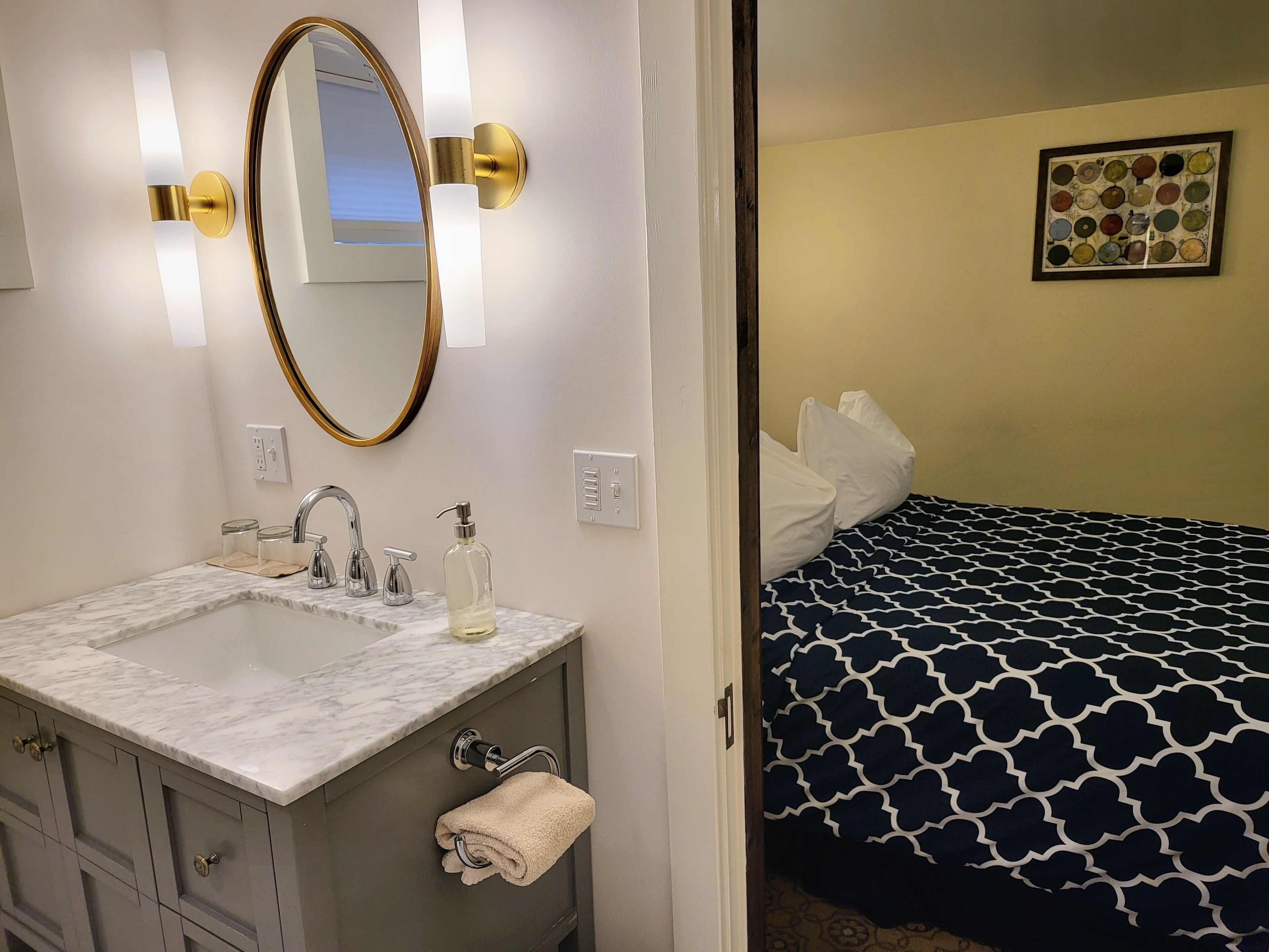 Photo - Bluebird Guesthouse