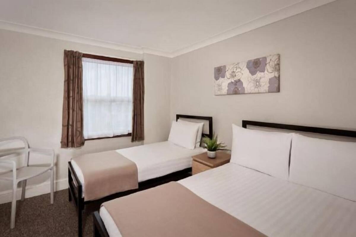 Wifi gratis y ropa de cama