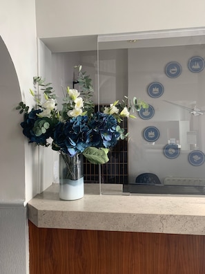 Reception - Lords Hotel (London)