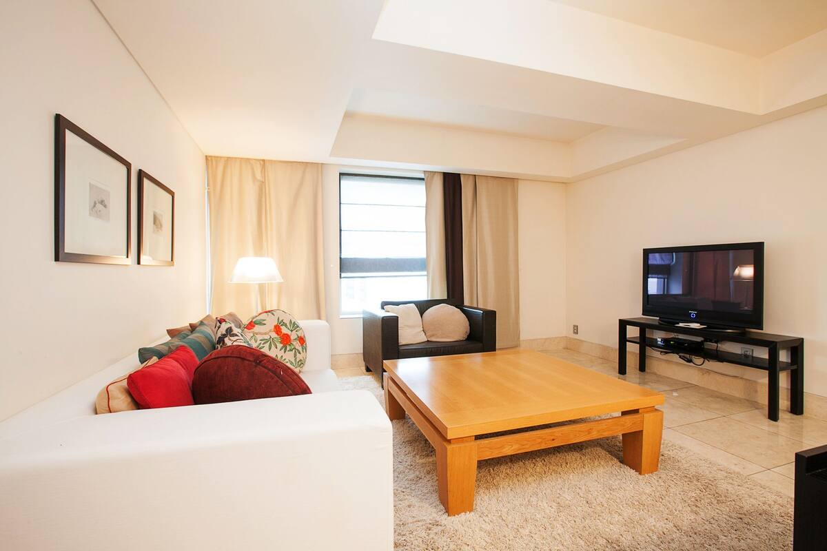 Deluxe Room | Living area