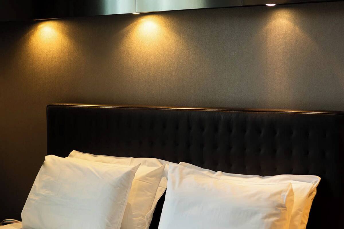 classic room | 1 bedroom, minibar, in-room safe, desk