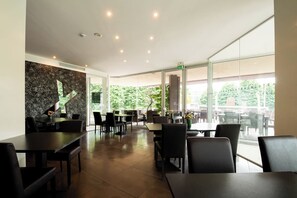 Cocktail bar - Axolute Comfort Hotel (Cantu)