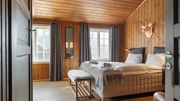 Jotunheimen | Premium bedding, individually decorated, individually furnished