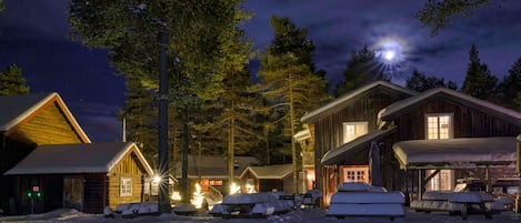 Façade de l’hébergement - soirée/nuit