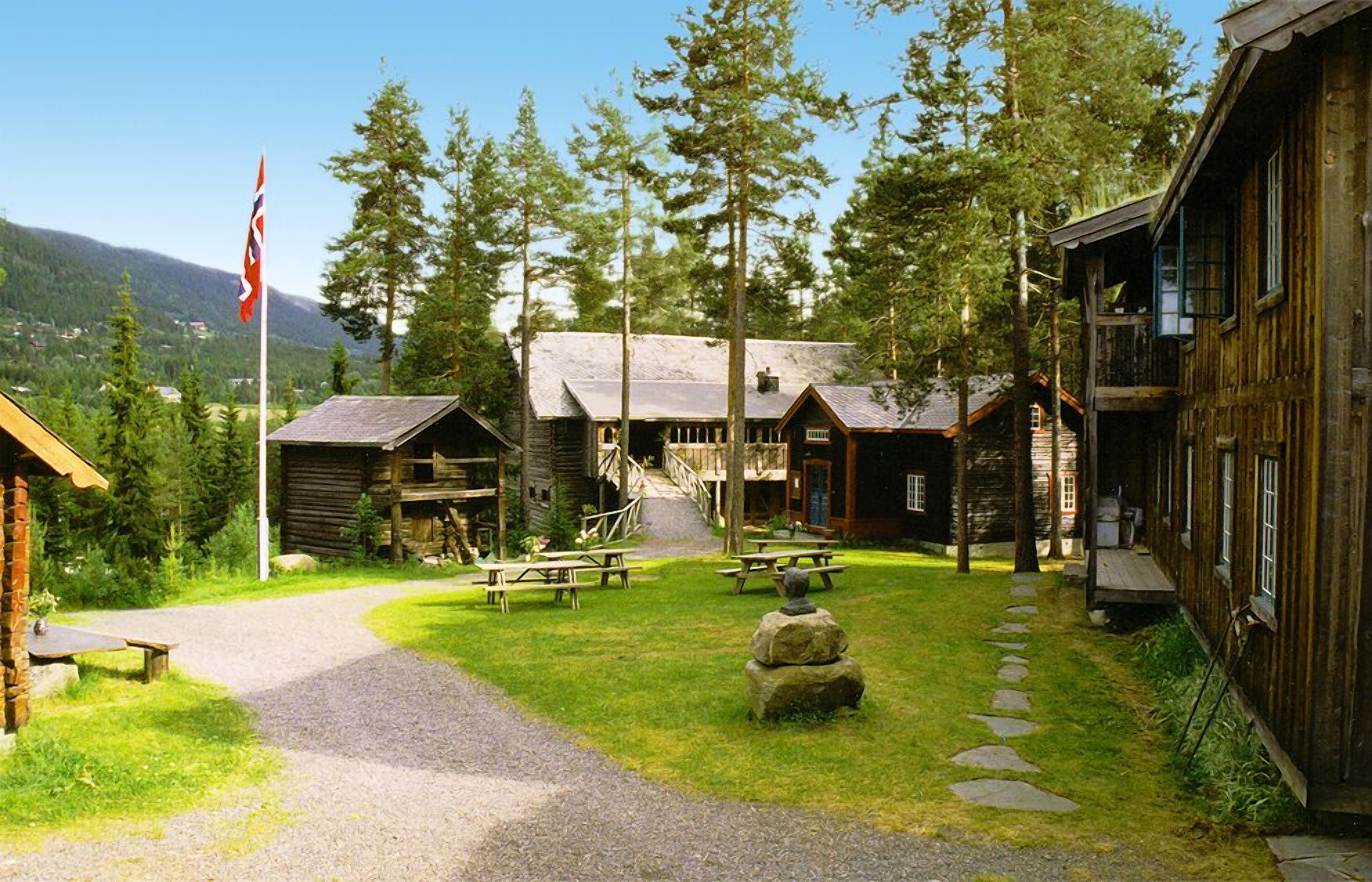 children’s play area – outdoor