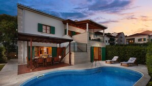 Unclassified image, 5 of 26, button - Villa Liza (Hvar)