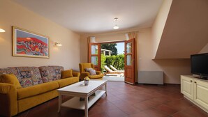 Unclassified image, 2 of 26, button - Villa Liza (Hvar)