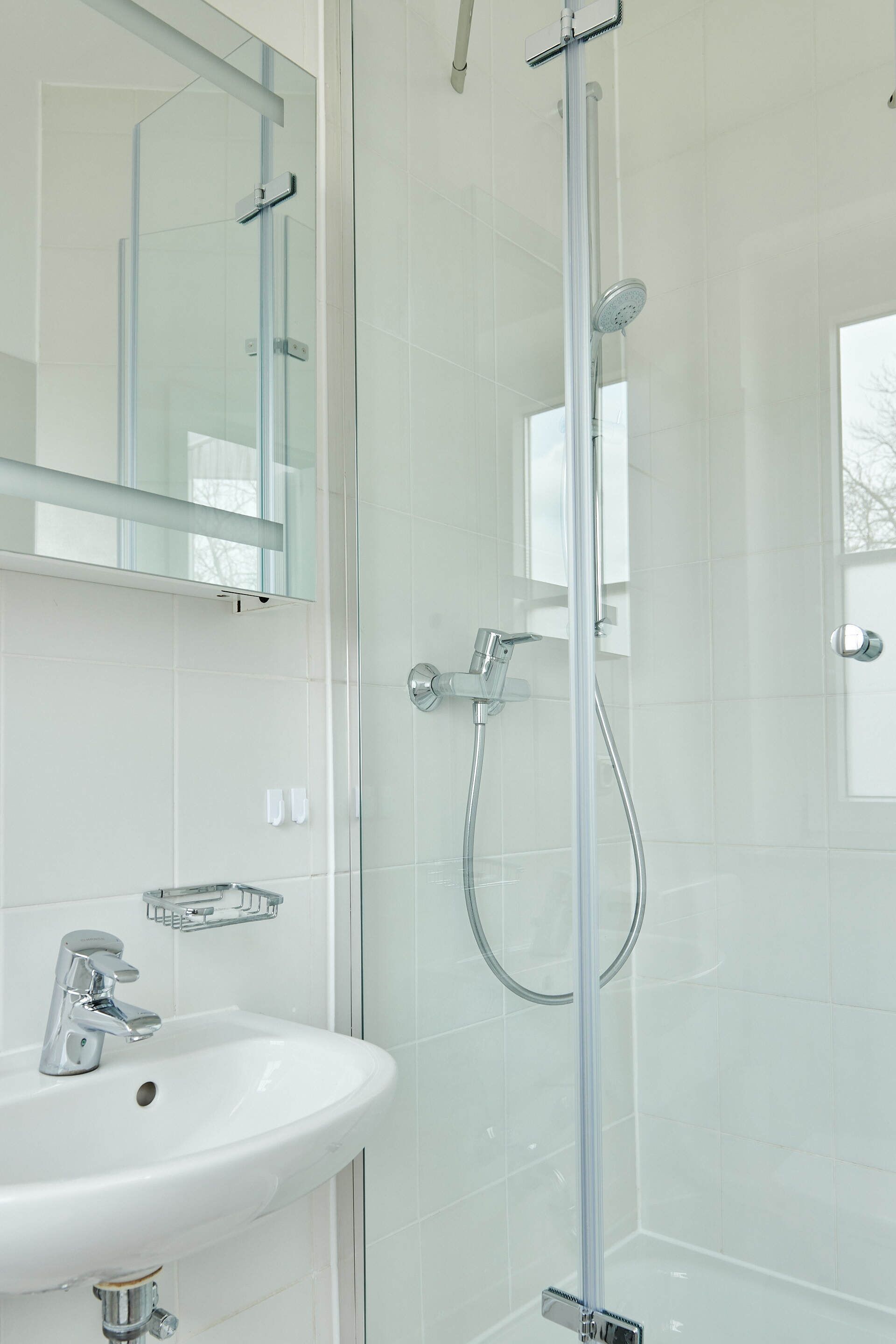 Single Room | Bathroom