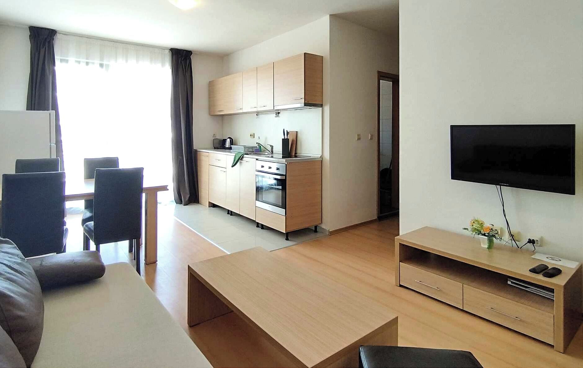 Fer et planche à repasser, draps fournis