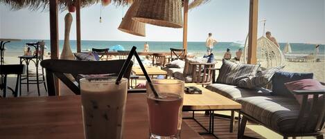 Bar sur la plage