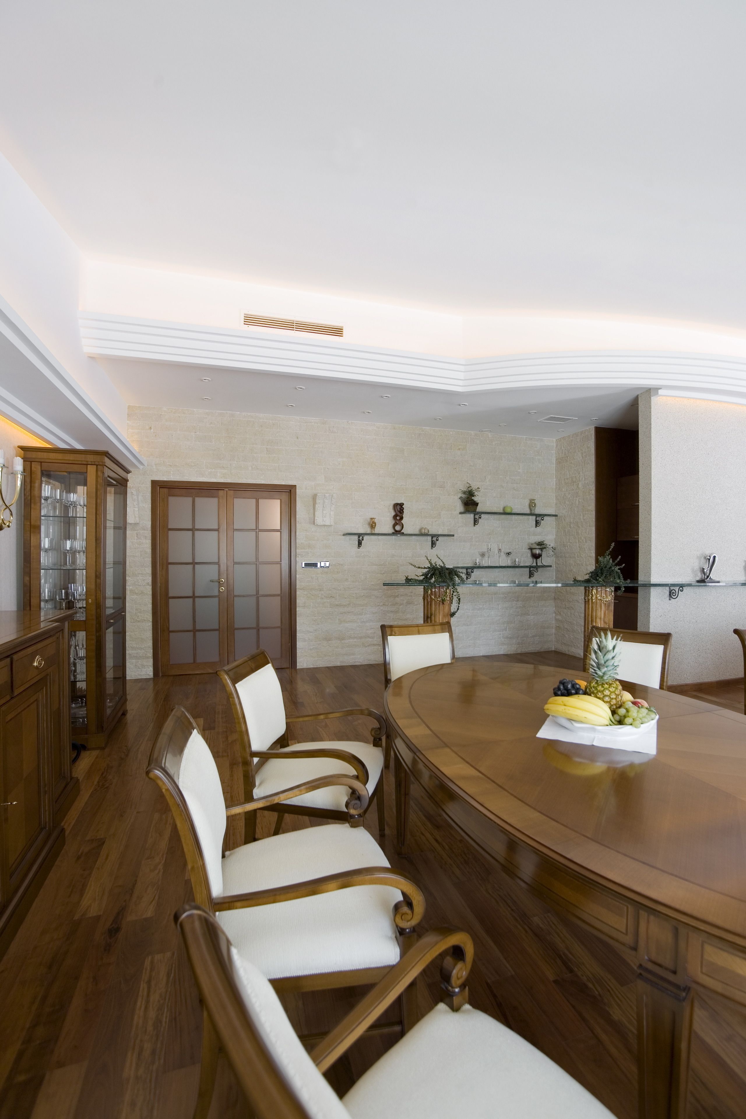 presidential suite, 2 bedrooms, sea view, executive level | living area | tv, pay films