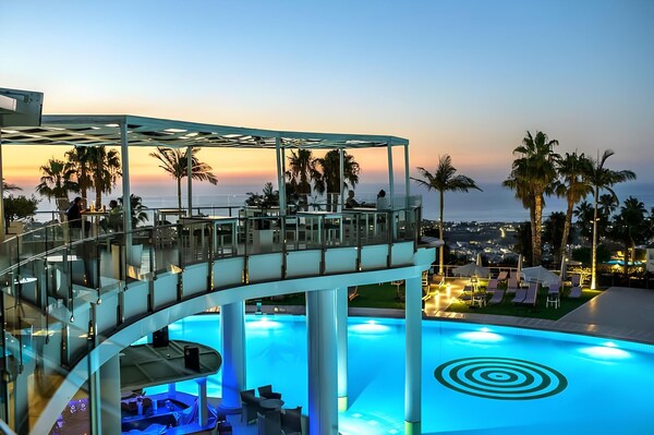 Royal Heights Resort - Crete
