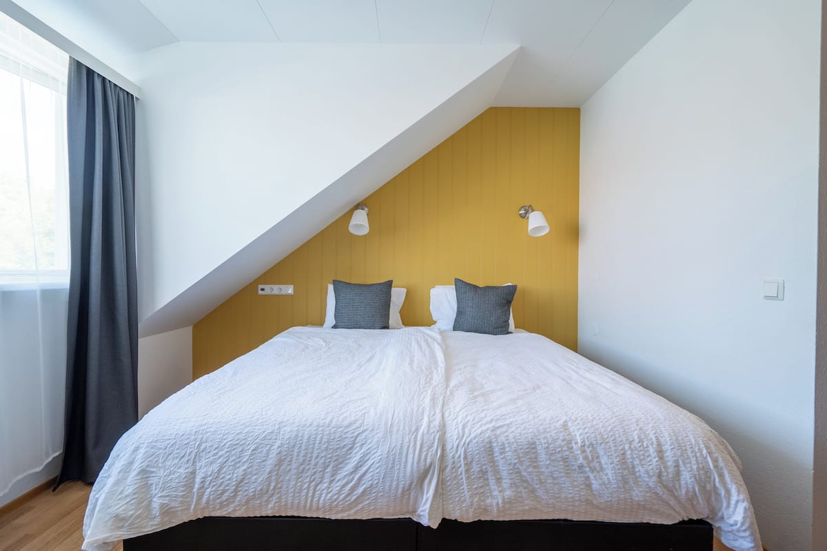 Triple Room | 1 bedroom, desk, free WiFi, bed sheets