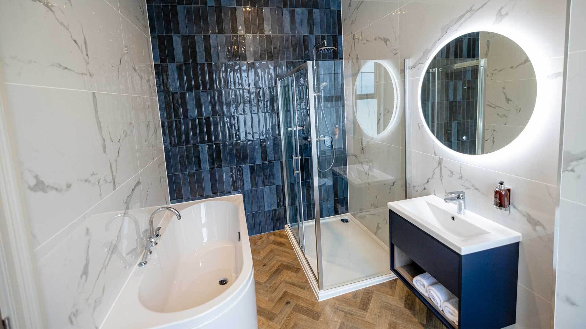 executive room | bathroom | shower, hair dryer, towels