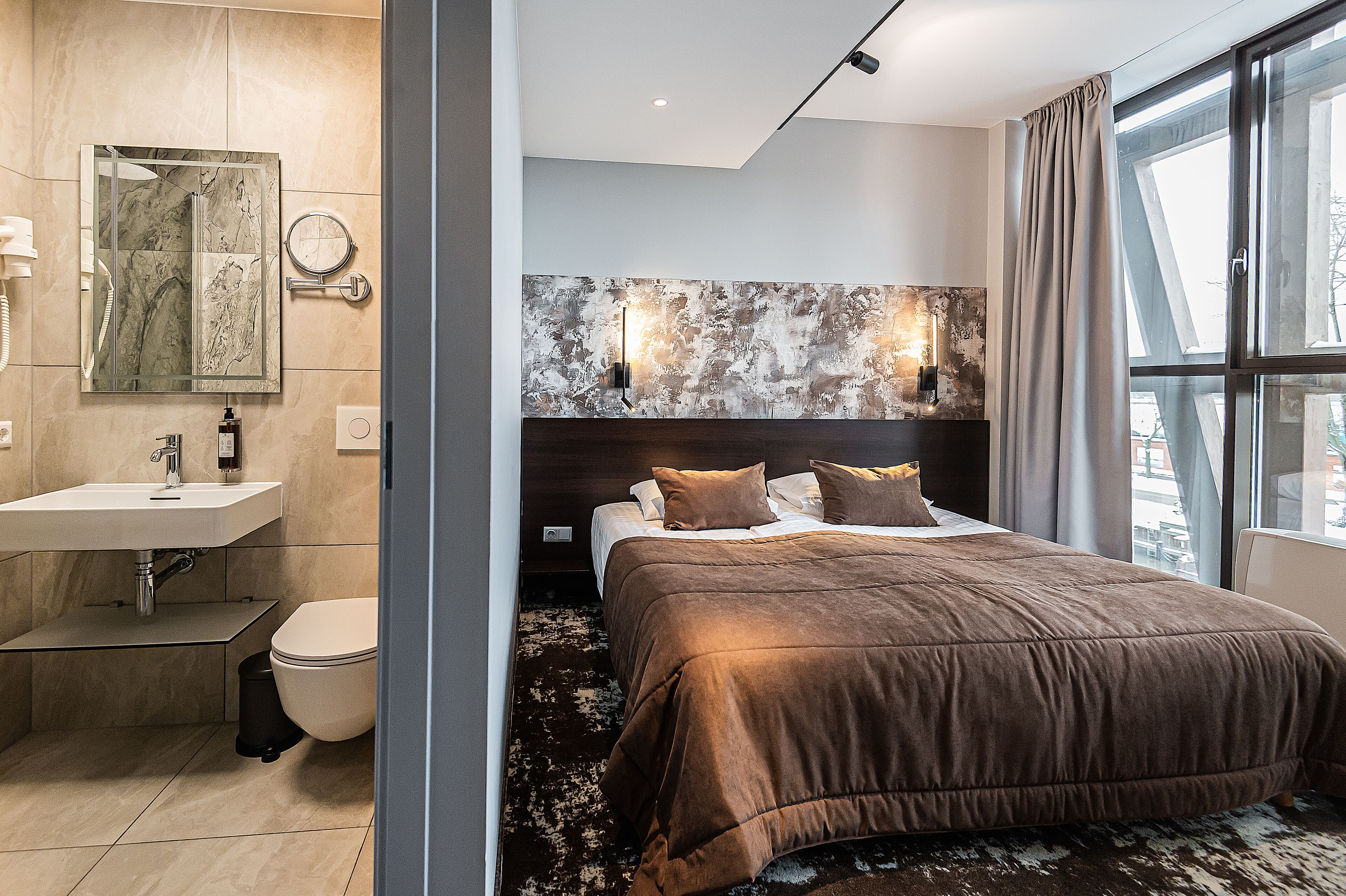 standard double or twin room, 1 bedroom | 1 bedroom, desk, iron/ironing board, free wifi