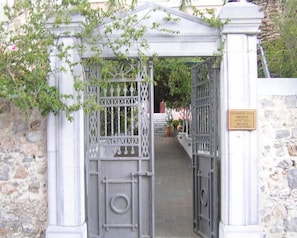 Entrée de l’hébergement