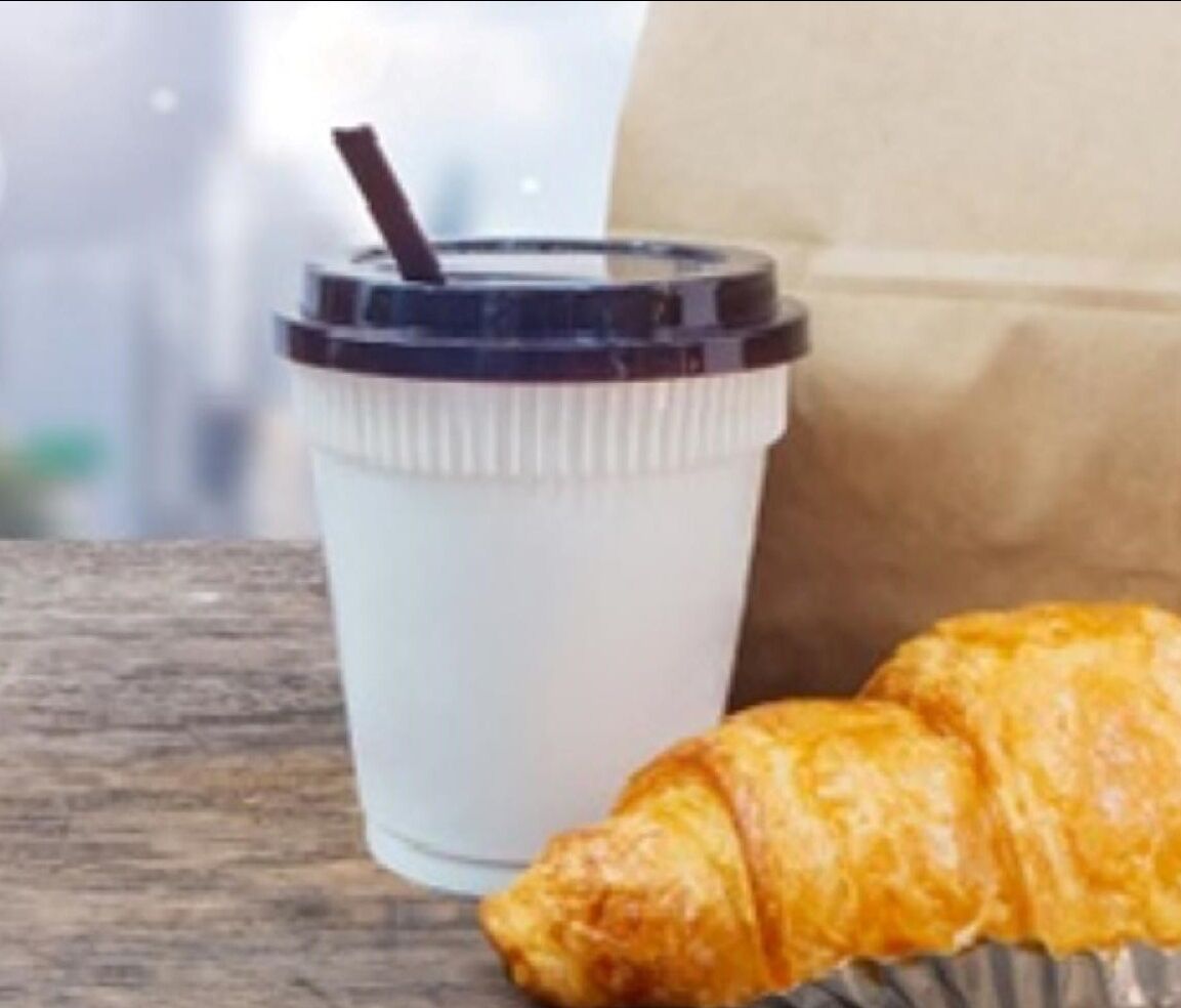 daily cooked-to-order breakfast (eur 9 per person)