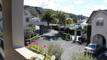 Deluxe Suite, 1 King Bed, Balcony | Balcony view