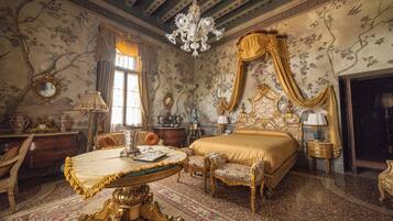 Luxury-Suite | Zimmersafe, Schreibtisch, schallisolierte Zimmer, kostenloses WLAN