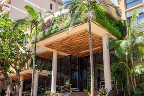 Property entrance - Hotel Saint George (Puerto Iguazú)