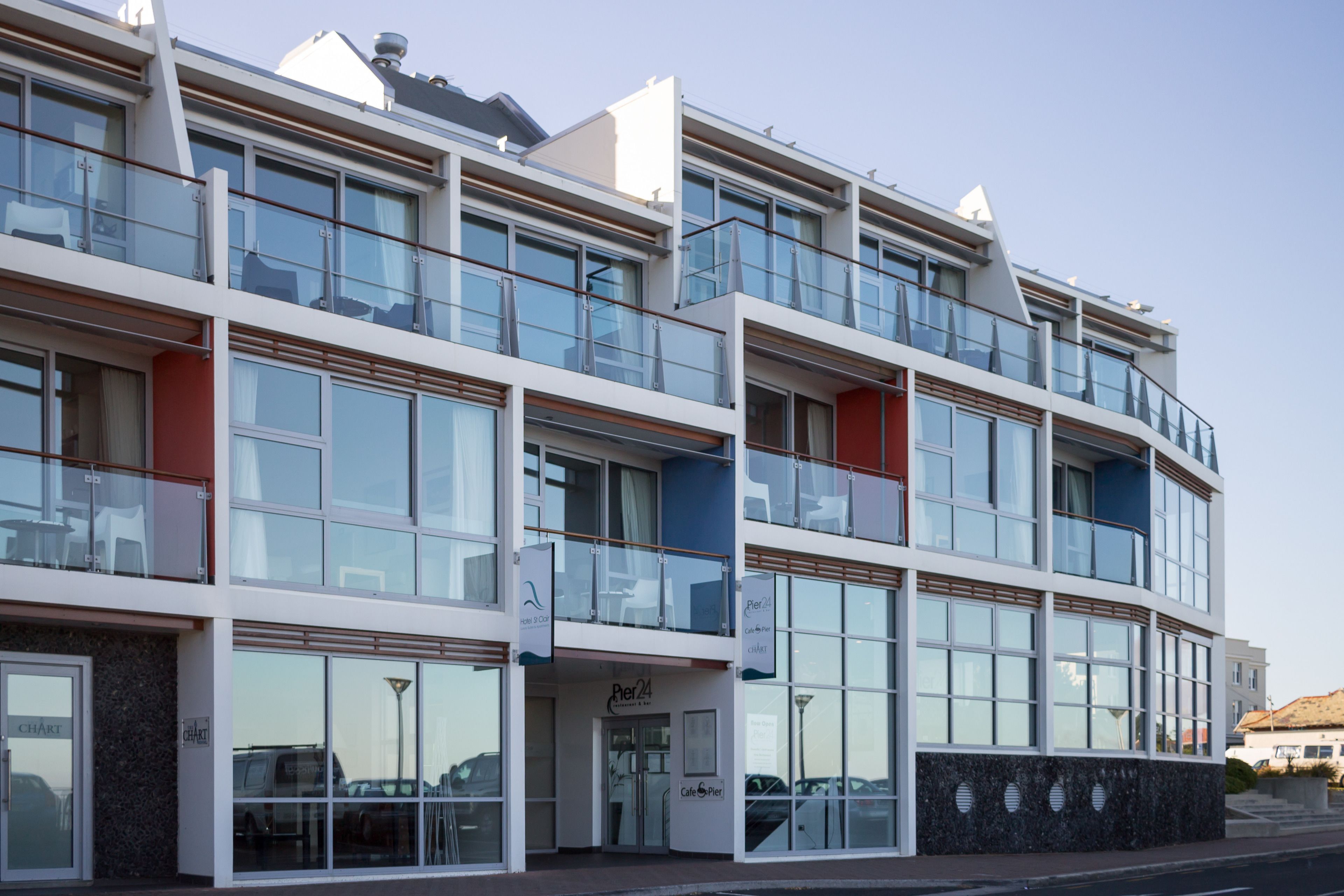 Photo - Hotel St Clair