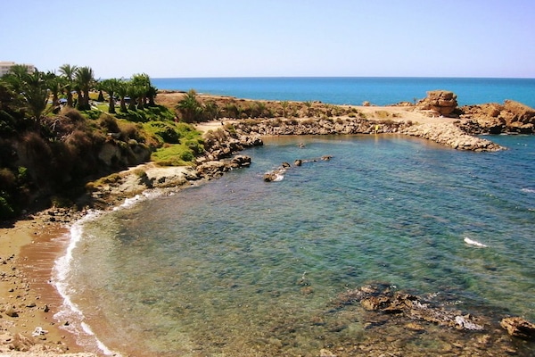 Pantai pribadi di sekitar