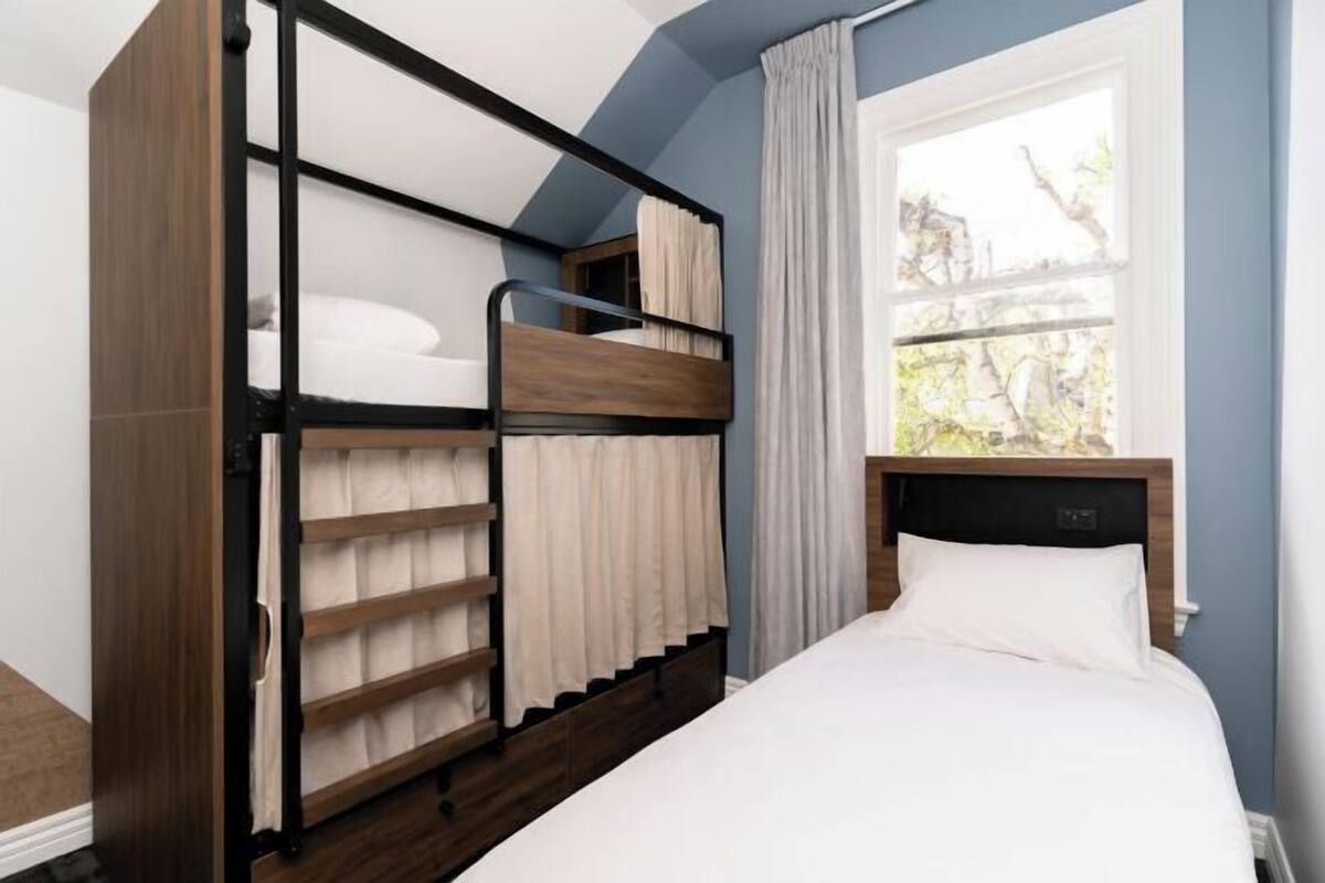 1 Schlafzimmer, Allergikerbettwaren, schallisolierte Zimmer