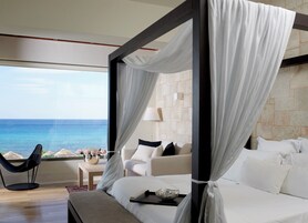 Caja de seguridad en la habitación y sistema de insonorización 