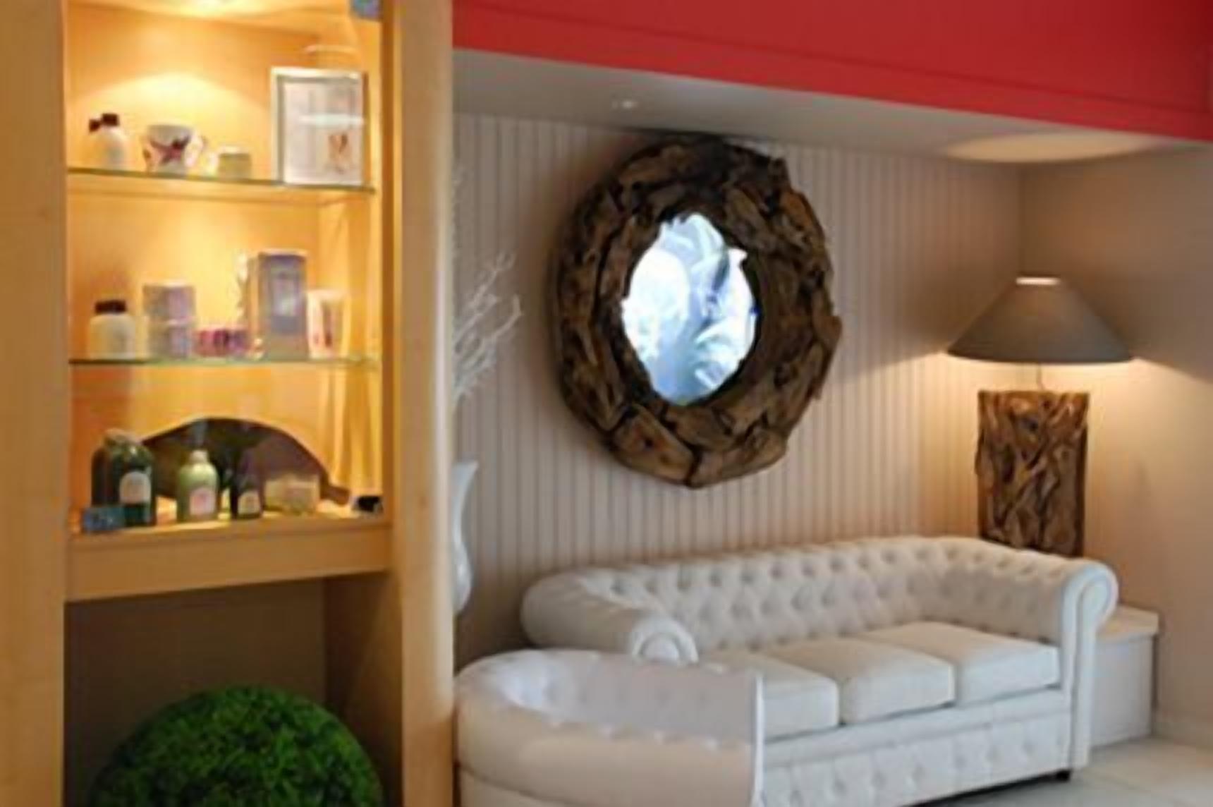 80-cm flat-screen tv with digital channels, tv